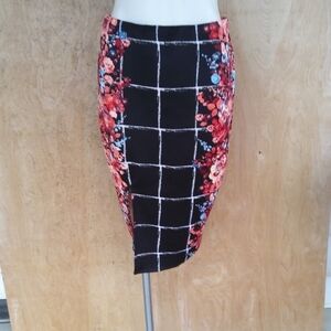 MATERIAL GIRL LARGE FLORAL STRAIGHT SKIRT